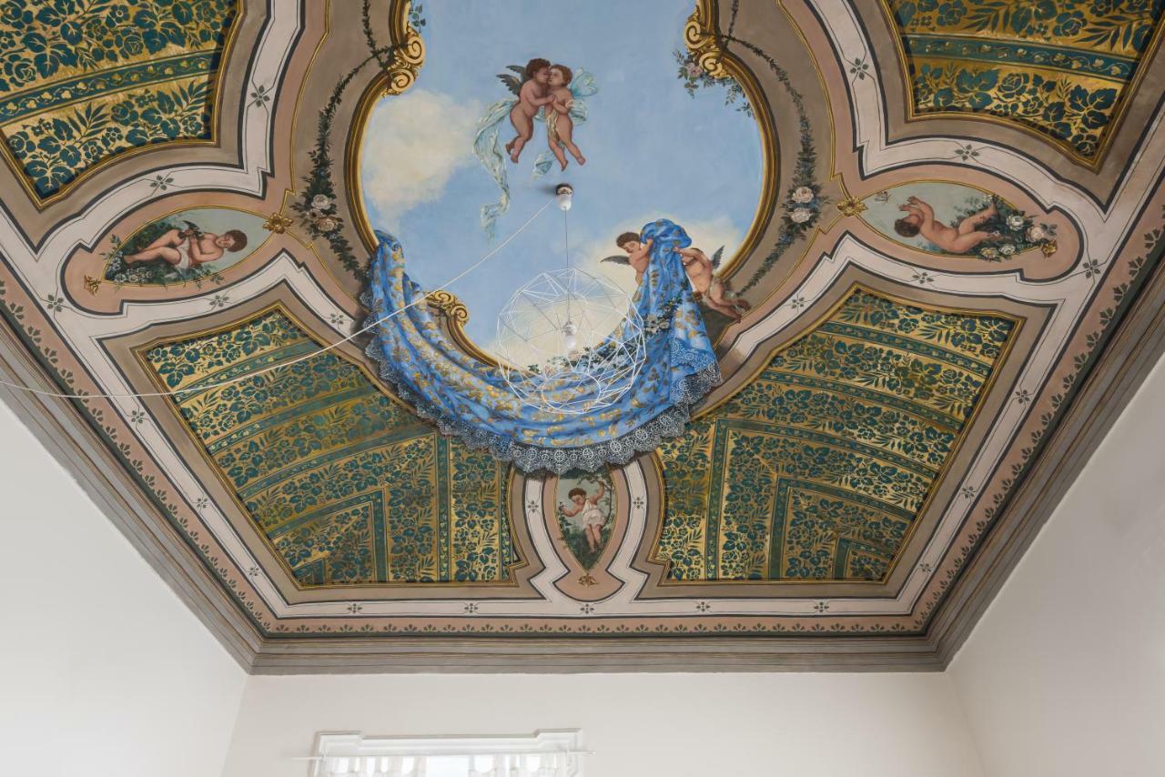 Darsena Apartments By Wonderful Italy Сиракуза Екстериор снимка