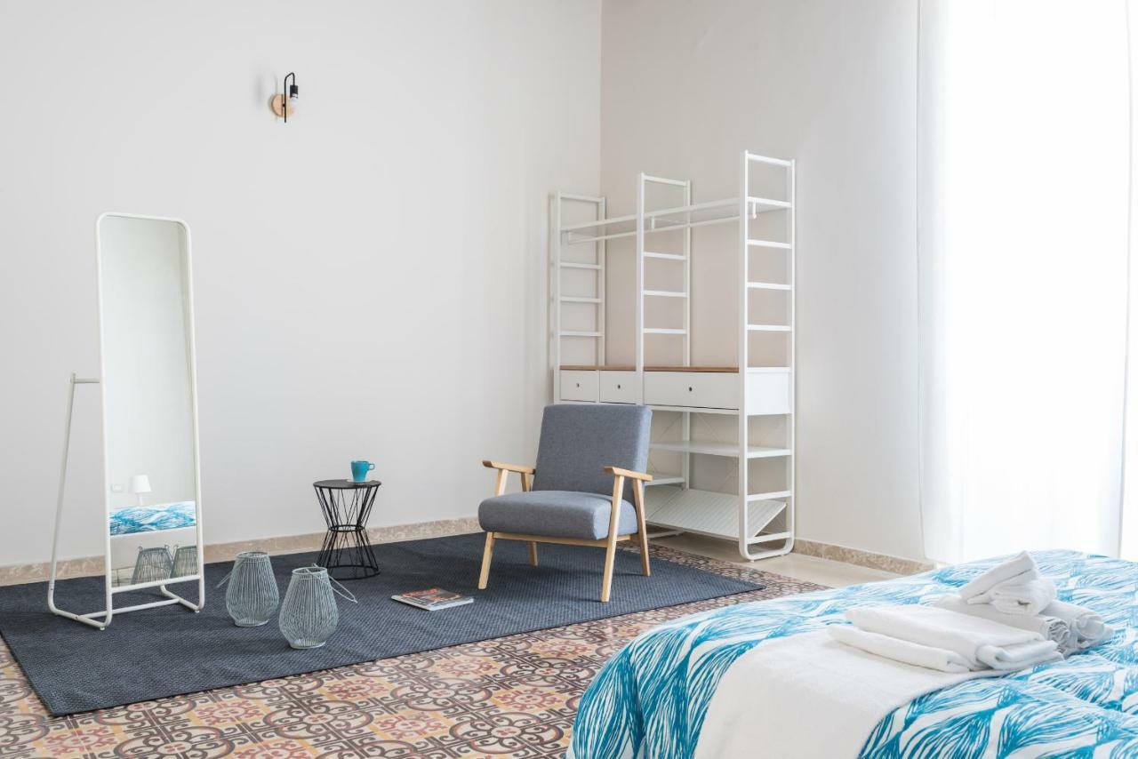 Darsena Apartments By Wonderful Italy Сиракуза Екстериор снимка