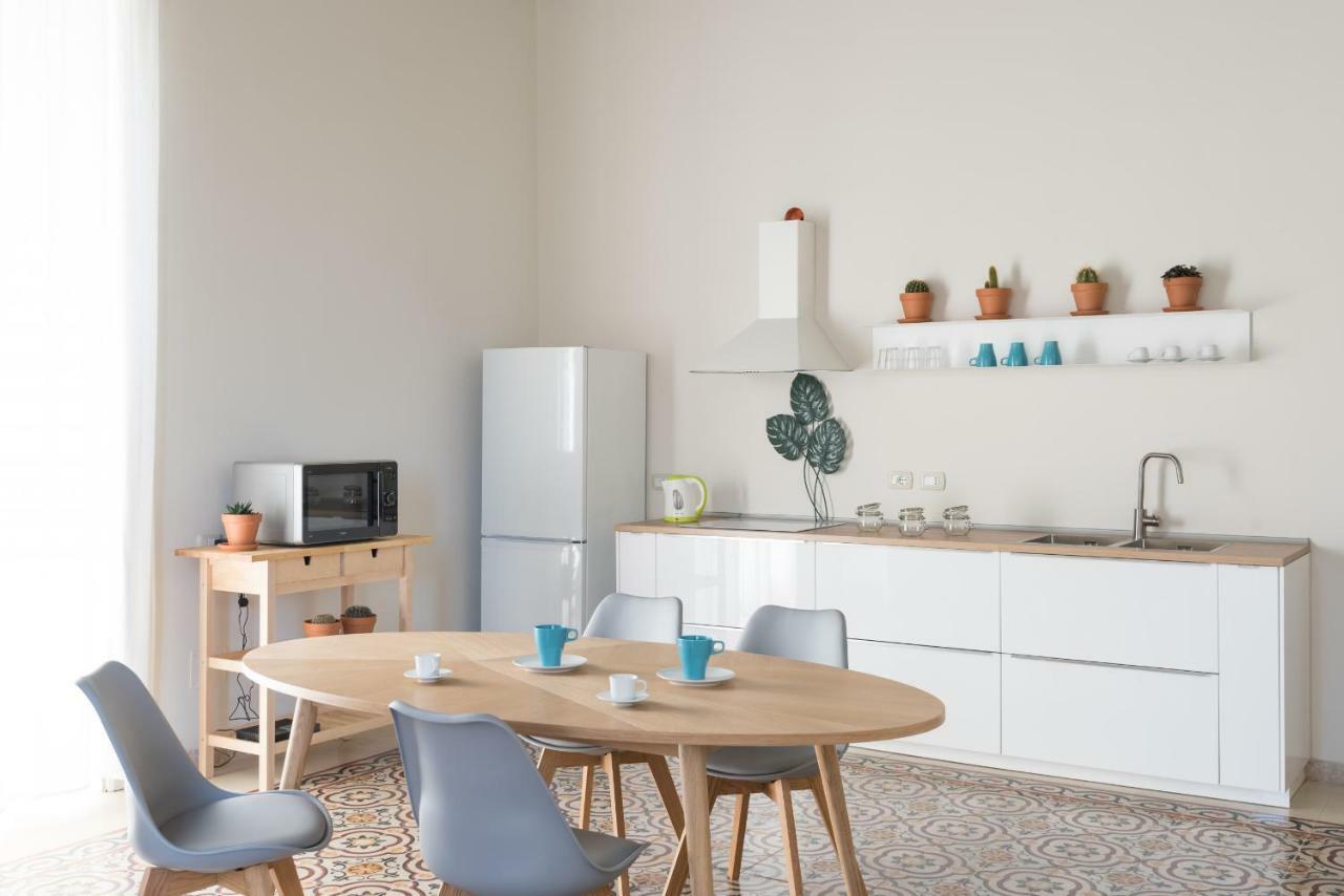 Darsena Apartments By Wonderful Italy Сиракуза Екстериор снимка