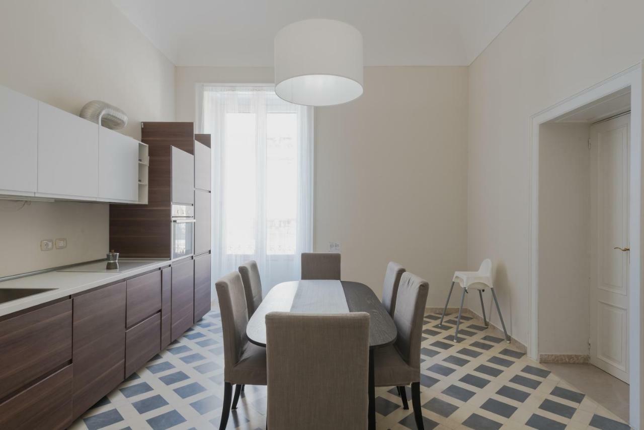 Darsena Apartments By Wonderful Italy Сиракуза Екстериор снимка