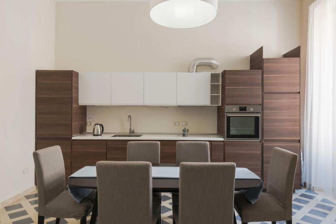 Darsena Apartments By Wonderful Italy Сиракуза Екстериор снимка