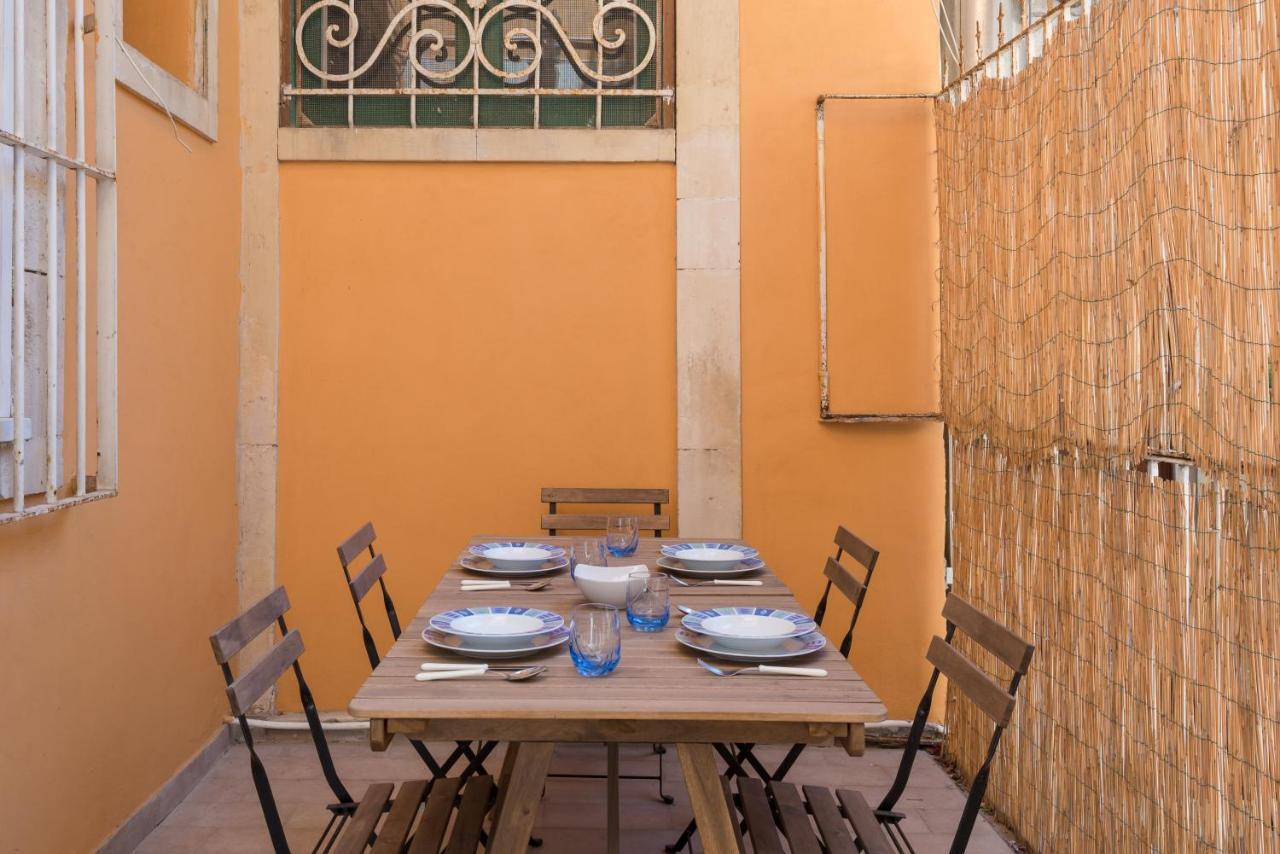 Darsena Apartments By Wonderful Italy Сиракуза Екстериор снимка